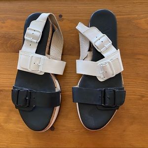 AGL platform sandals